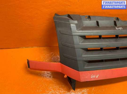 купить Решетка радиатора на Volkswagen Crafter