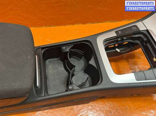 купить Подлокотник на Volkswagen Passat