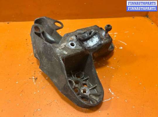 купить Крепление втулки стабилизатора на Volkswagen Passat