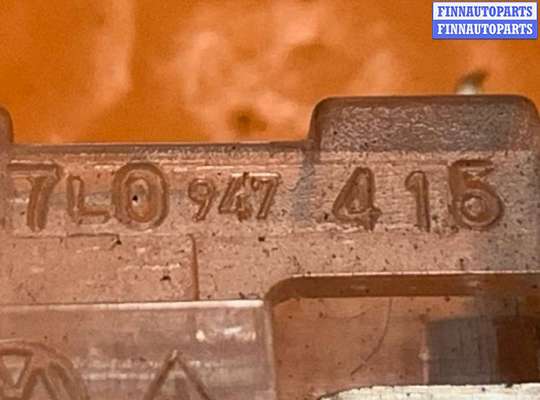 купить Фонарь салона (плафон) на Volkswagen Touareg