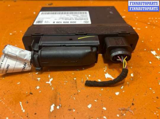 купить Блок управления центральным замком на Volkswagen Touareg