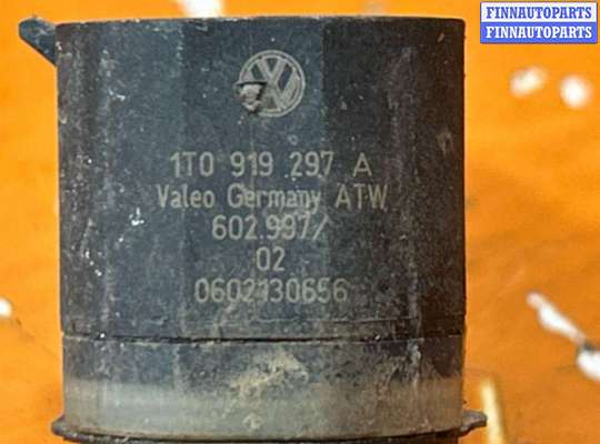 купить Датчик парктроника на Volkswagen Golf