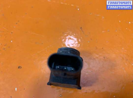 купить Датчик парктроника на Volkswagen Golf