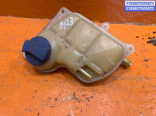 купить Бачок расширительный на Volkswagen Passat