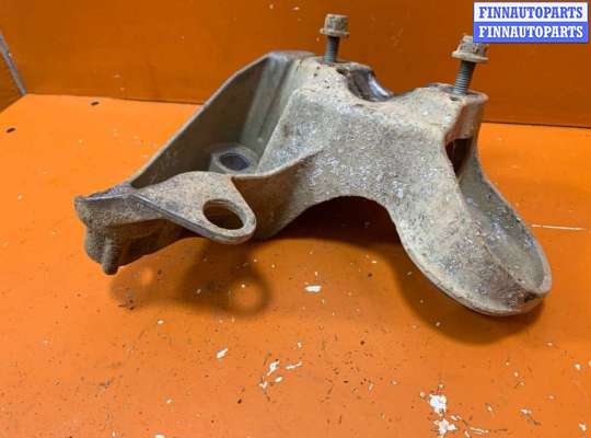 купить Крепление втулки стабилизатора на Volkswagen Passat