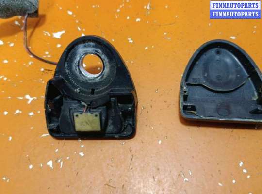Кнопка открытия багажника VG2720766 на Volkswagen Touareg