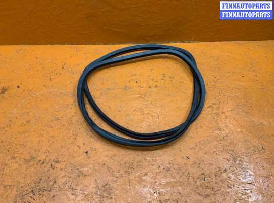 купить Уплотнитель на Volkswagen Touareg