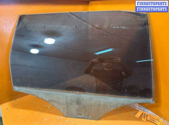 Стекло двери задней правой VG2797221 на Volkswagen Passat