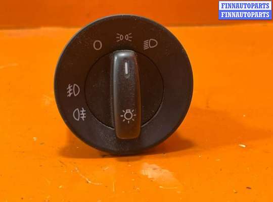 купить Переключатель света на Skoda Octavia