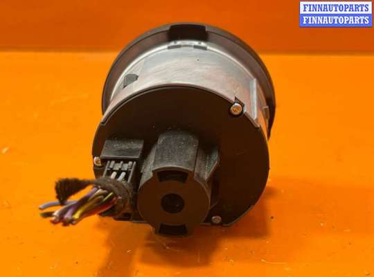 купить Переключатель света на Skoda Octavia