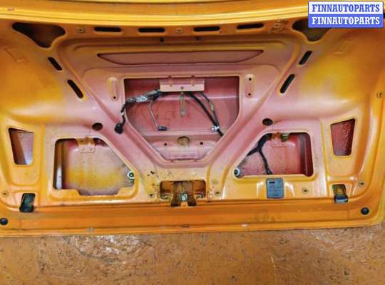 купить Крышка багажника (дверь 3-5) на Audi A4