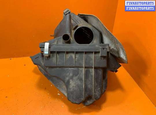 купить Корпус воздушного фильтра на Volkswagen Passat