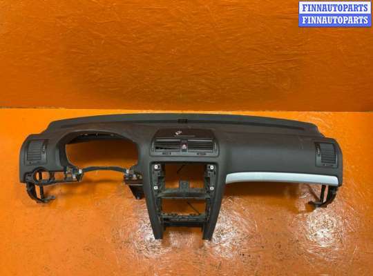 купить Панель приборная (торпедо) на Skoda Octavia