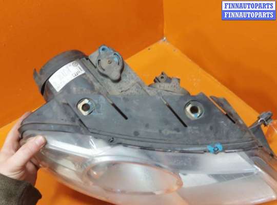 купить Фара правая на Volkswagen Passat