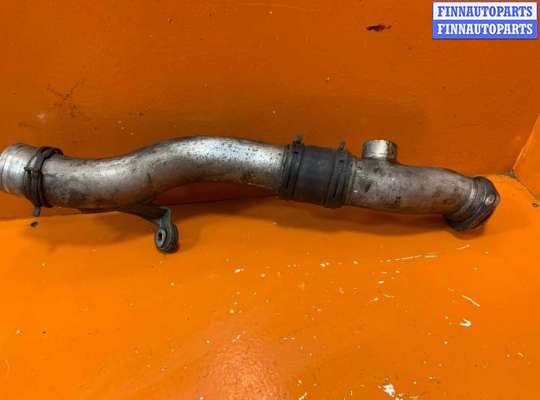 купить Патрубок интеркулера на Volkswagen Touareg