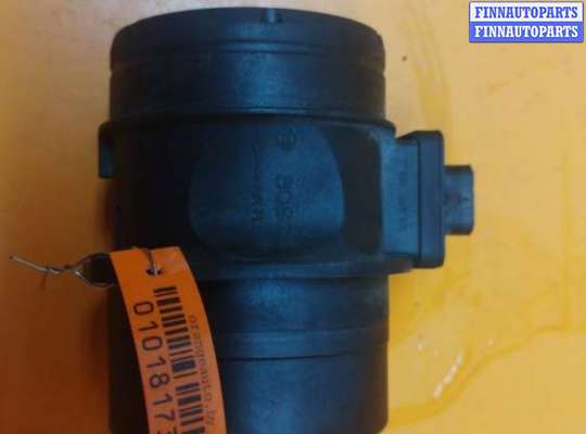 купить Измеритель потока воздуха на Volkswagen Passat