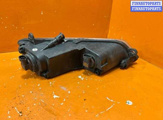 купить Фара противотуманная правая на Volkswagen Passat