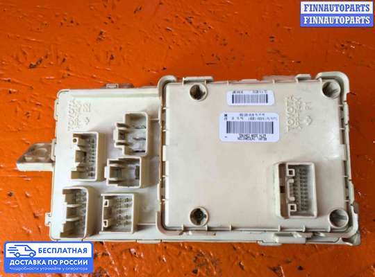 Блок предохранителей на Toyota Avensis II (T250)