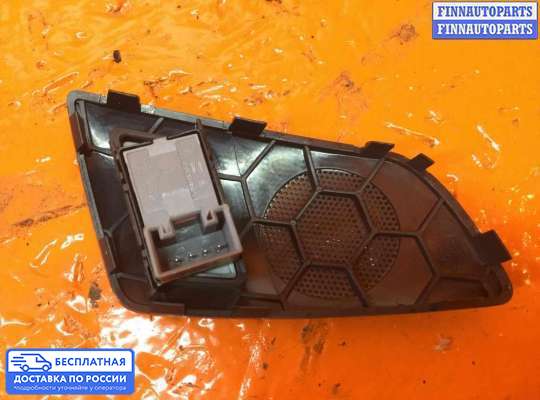 Кнопки стеклоподьемника на Skoda Octavia (1Z, A5)