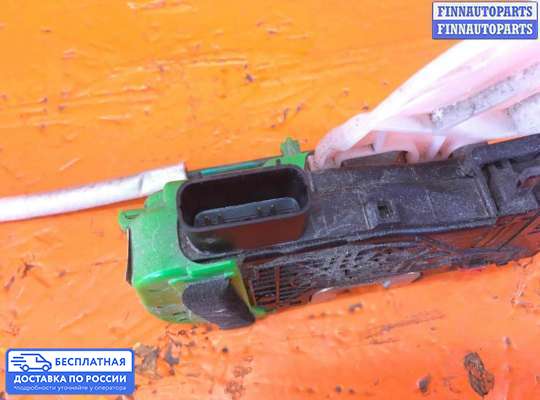 Замок боковой двери на Hyundai i40