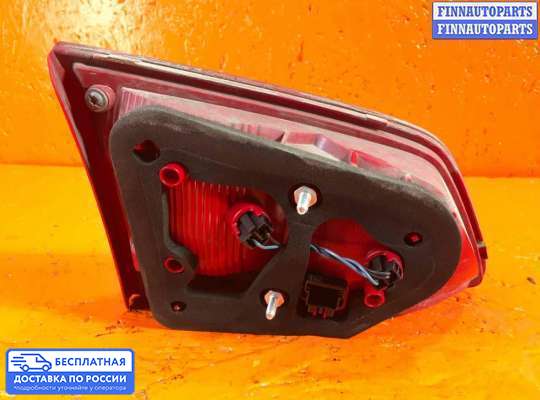 Фонарь крышки багажника на Volkswagen Passat B7 (36)