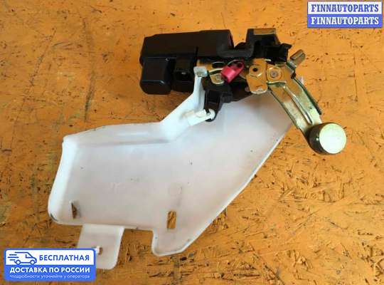 Замок боковой двери на Jeep Cherokee II / Liberty (KJ)