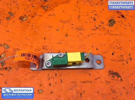 Датчик удара (Airbag) на Volkswagen Touran I (1T)