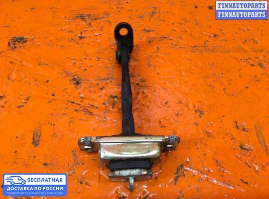 Ограничитель двери на Hyundai Terracan