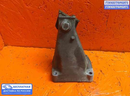 Кронштейн ДВС (лапа) на Mercedes-Benz Sprinter (903)