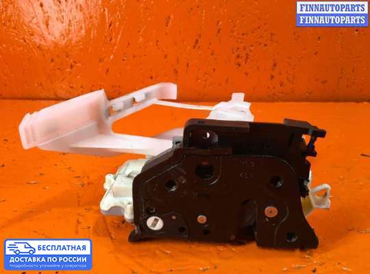 Замок боковой двери на Volkswagen Passat B7 (36)