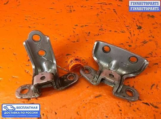 Петля двери на Hyundai i40