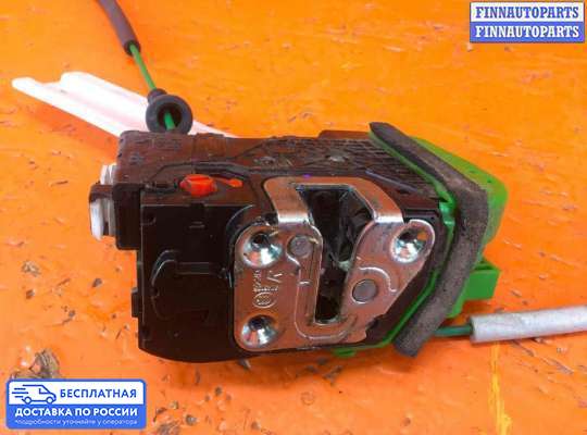 Замок боковой двери на Hyundai i40