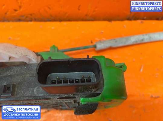 Замок боковой двери на Hyundai i40