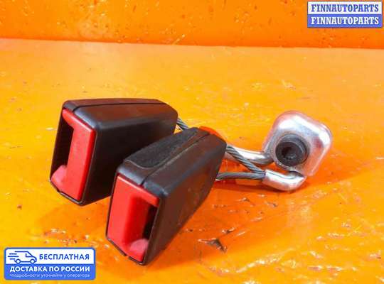 Пиропатрон (замок) ремня безопасности на Volkswagen Passat B7 (36)