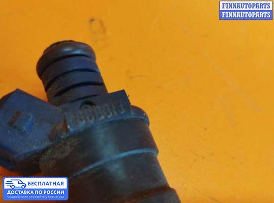 Форсунка топливная на Renault Megane I