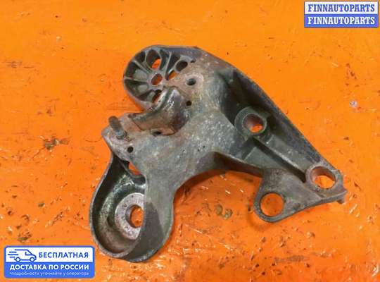 Кронштейн прочее на Volkswagen Passat B5 (3B)