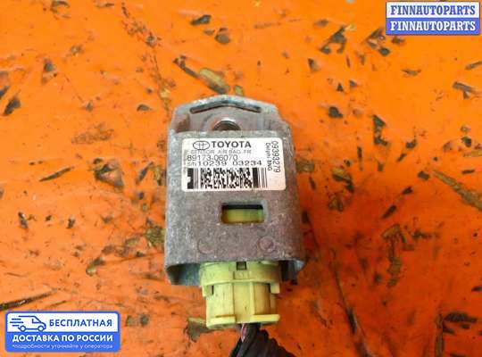 Датчик удара (Airbag) на Toyota Camry XV30