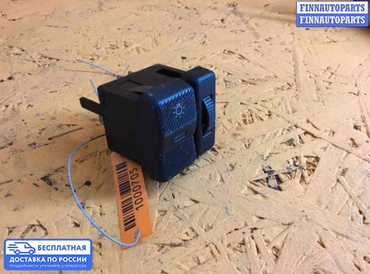 Переключатель света на Volkswagen Passat B3 (35i)