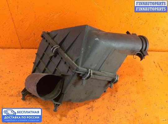 Корпус воздушного фильтра на Mercedes-Benz C (W202)