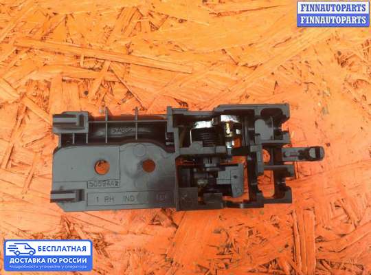 Ручка двери внутренняя на Toyota Avensis II (T250)