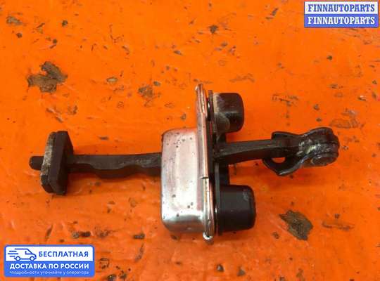 Ограничитель двери на Hyundai i40