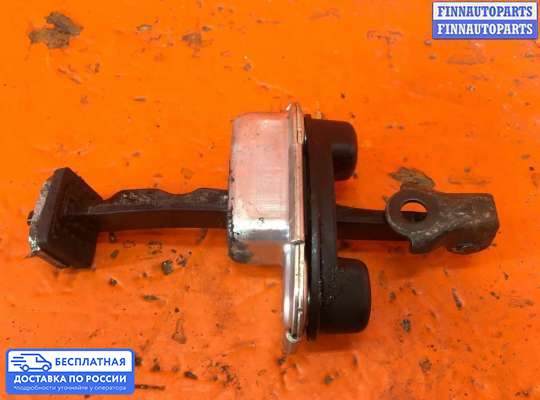 Ограничитель двери на Hyundai i40