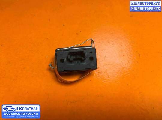 Кнопки стеклоподьемника на BMW 5 (E39)