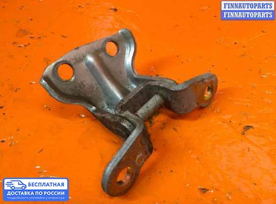 Петля двери на Hyundai Terracan