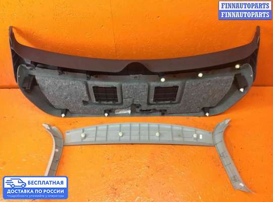 Обшивка салона на Toyota Avensis II (T250)