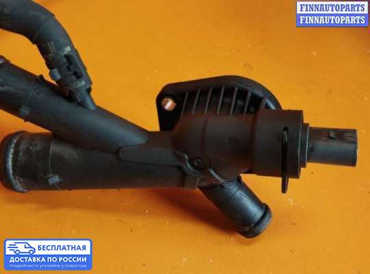 Фланец (тройник) системы охлаждения на Skoda Octavia (1Z, A5)