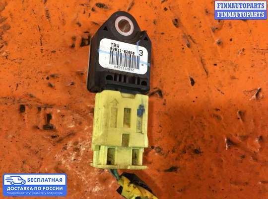 Датчик удара (Airbag) на Toyota Corolla 9 (E120)