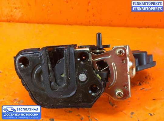 Замок боковой двери на Hyundai Terracan