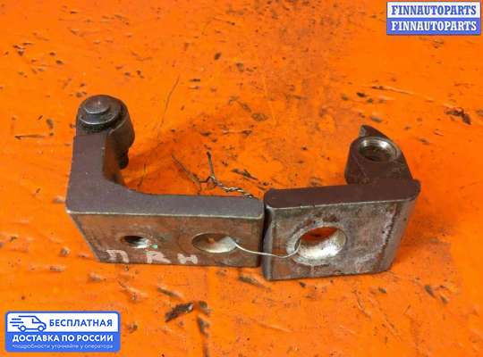 Петля двери на Skoda Octavia (1Z, A5)