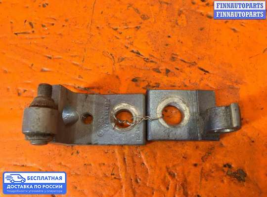 Петля двери на Skoda Octavia (1Z, A5)